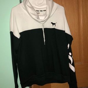 Cute top from pink! Great condition!